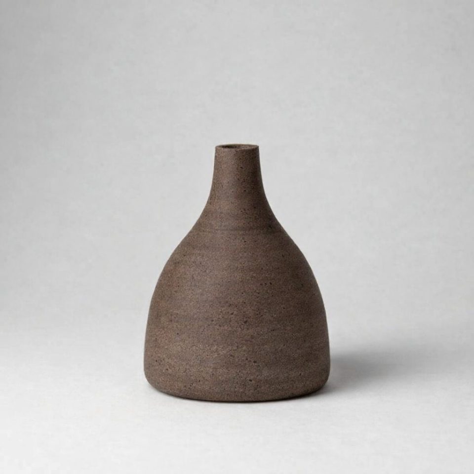 Gota "Flakes" Ceramic Bottle - Brown